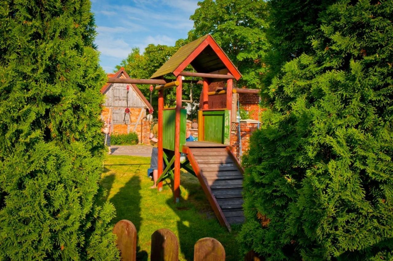 Villa Akacja Leba Exterior photo